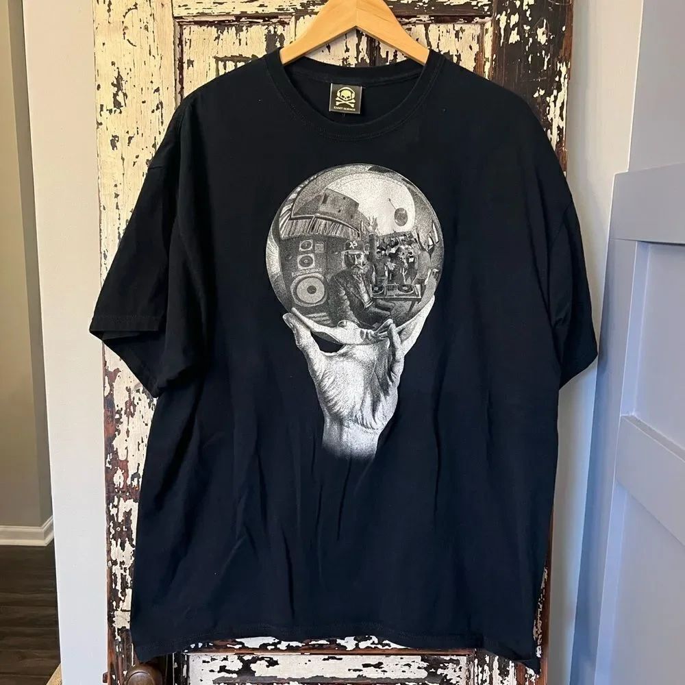 Exact Science vintage men’s turntable speakers music sketch tshirt. XXL.